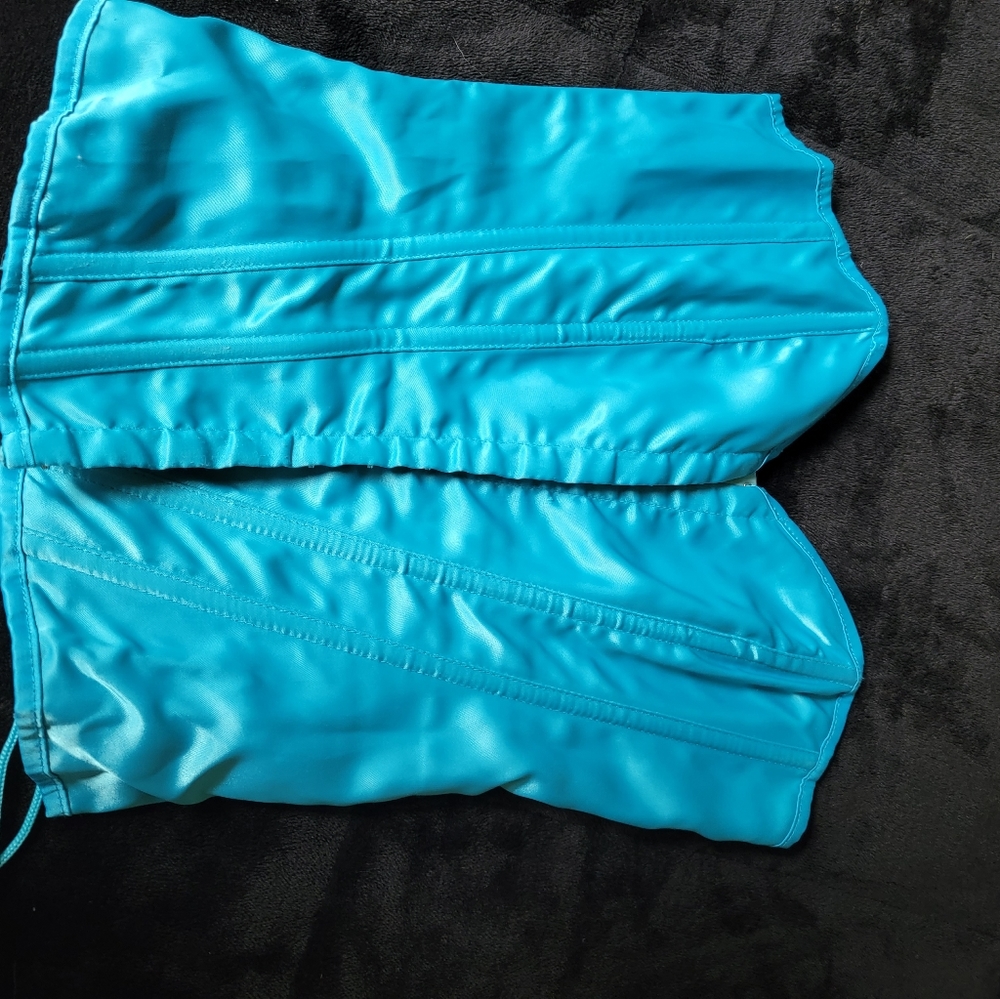 Corsets - Picture 2 of 4